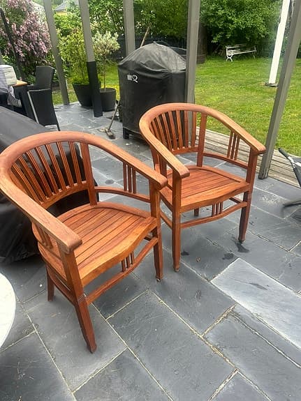 2 st Teak ”Betawi” Karmstolar för utomhusterass, inne el balkong