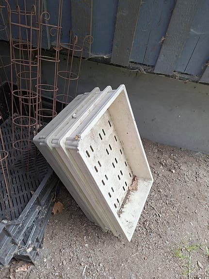 krukor växtstöd brätten rensar här hemma trädgård odling