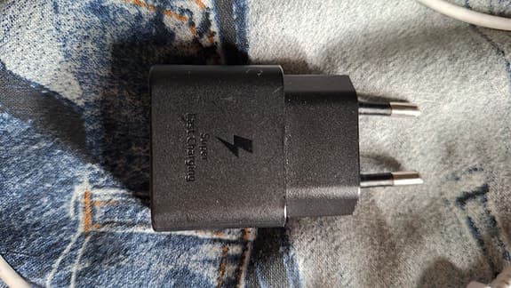 25W Super Fast Charging laddare - Billig