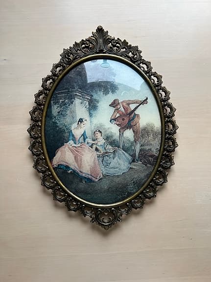 Retro dekorativ väggtavla med oval ram. Vintage tavla konst art dekor decor