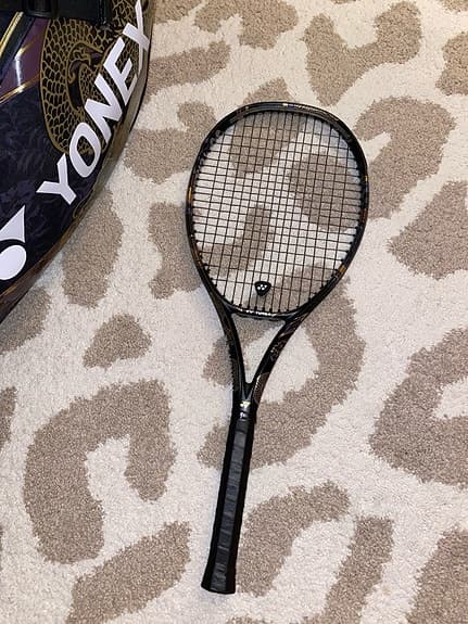 Yonex Ezone 100 tennisracket Osaka LTD