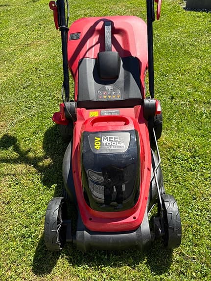 Batteridriven gräsklippare 40 V 38 cm