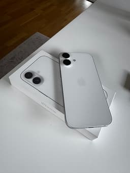 Apple iPhone 16 128 GB vit