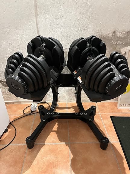 Justerbara hantlar 2x40kg med ställ