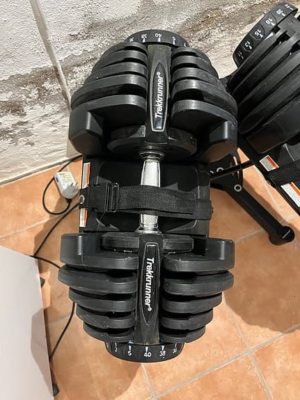 Justerbara hantlar 2x40kg med ställ