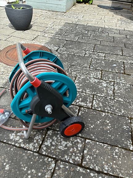 Gardena slangvagn med trädgårdsslang