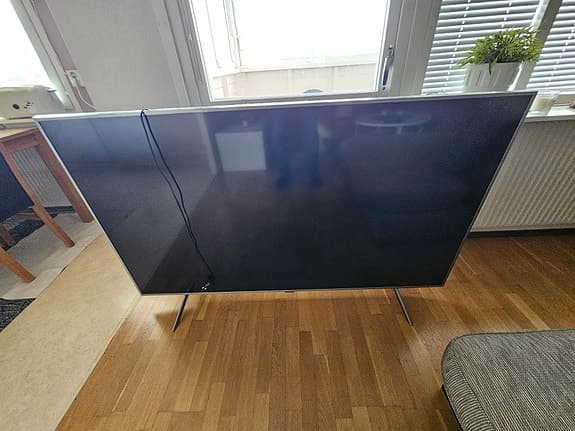 TV Samsung QLED 65"