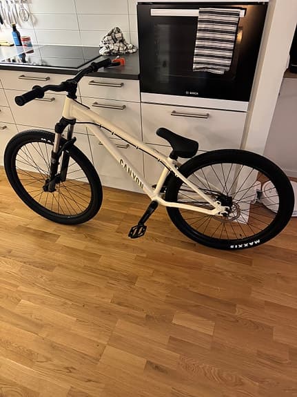 Canyon Stitched 360 Dirtjumper cykel 26" L