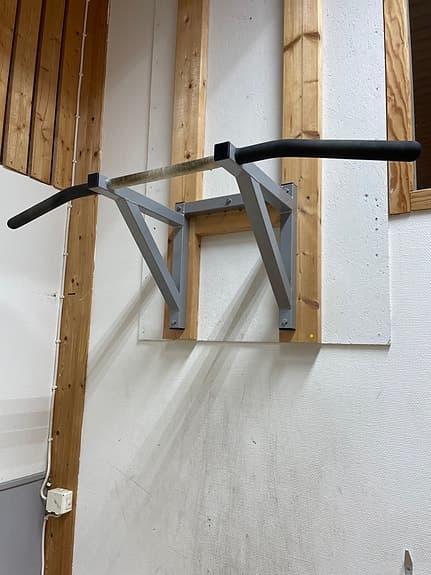 Multigym och styrketräningsutrustning för hemmagym