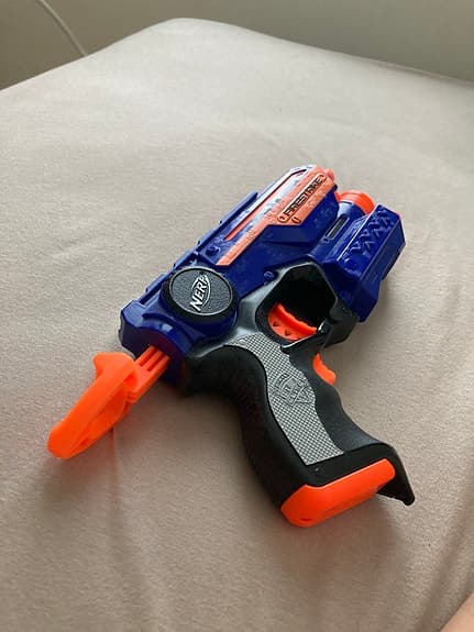 Nerf Firestrike leksakspistol