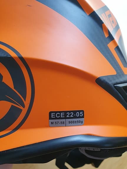 Mopedhjälm crosshjälm Raven Ipsum Carbon Strl M +crossglasögon och handskar.