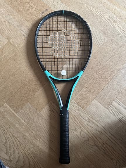 3 tennisracketar: 2 Artengo + 1 Wilson, bra skick