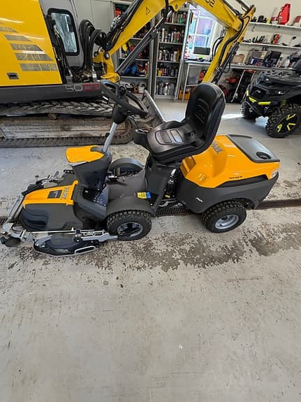 Stiga Park 500W åkgräsklippare