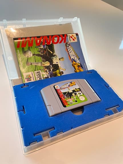 Superstar soccer 64