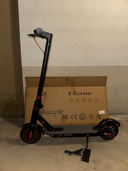E-scooter elsparkcykel svart med display