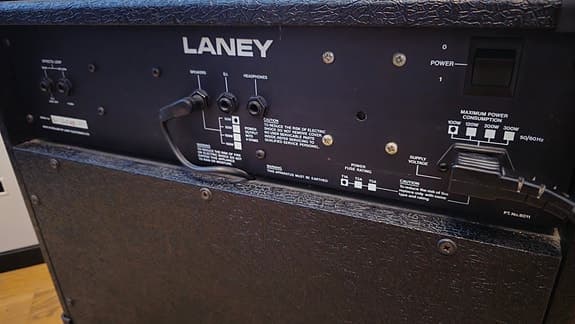 UNIK LANEY Linebacker 50 Reverb förstärkare i Nyskick från 1986