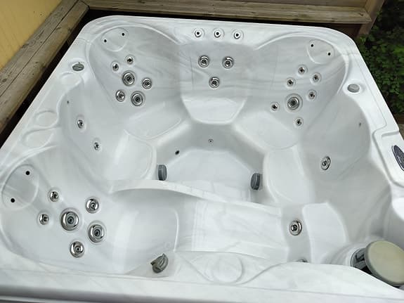 Waterwave spabad med lock