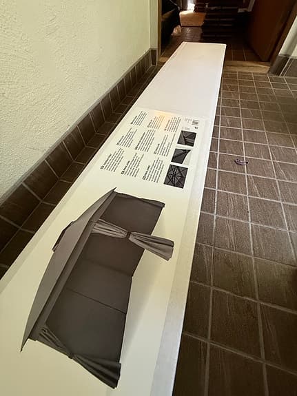 Paviljong med tak och sidogardiner grå