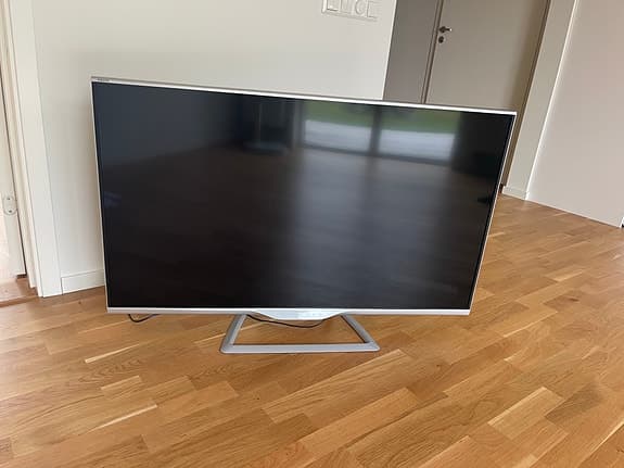 50 tums TV