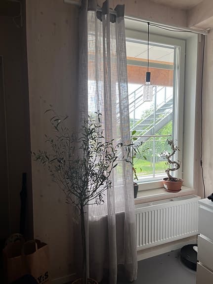 Gråa/beige gardin