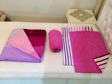 Dubbelt påslakan set 4 delar /  Påslakan 200*220
