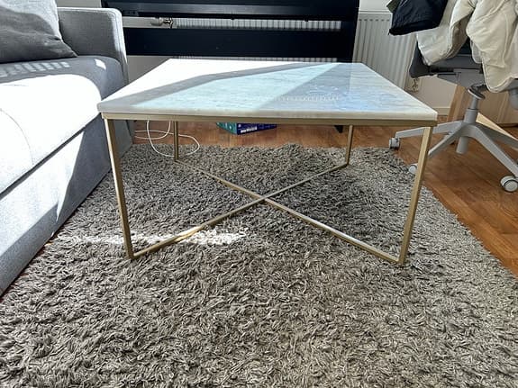 Soffbord i marmor