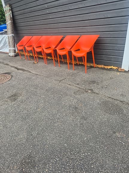 6st fräcka design stolar. Designad av Philippe Starck