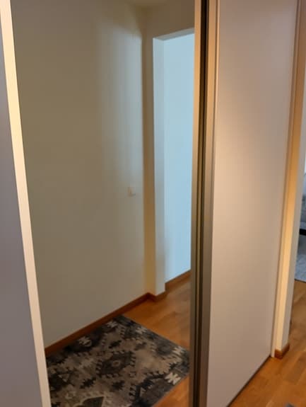 Pelly System dörrar och bärsystem