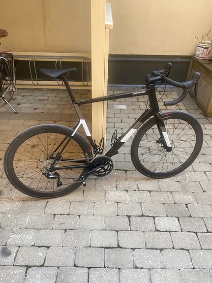 Cannondale SuperSix EVO Disc 105 2022 – Storlek 60 – Mycket fint skick