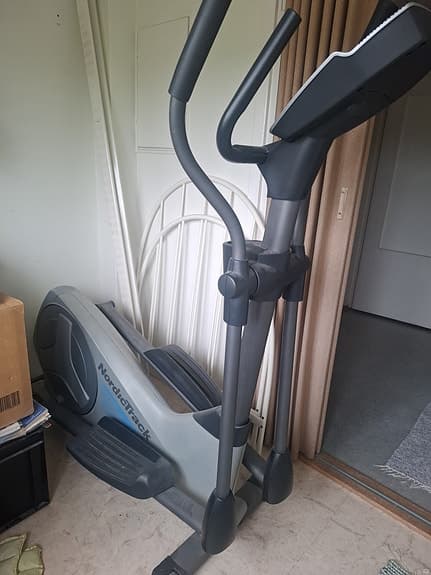 NordicTrack crosstrainer grå