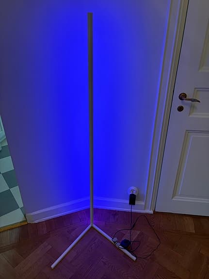 Golvlampa led belysning app
