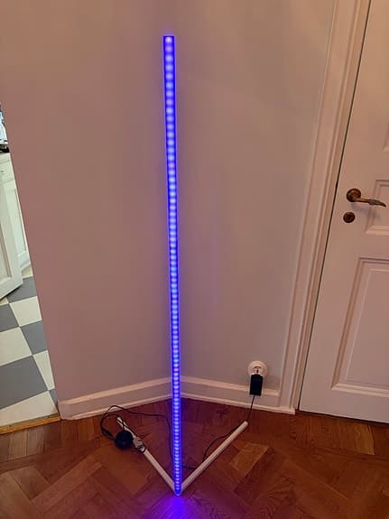 Golvlampa led belysning app