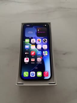Apple iPhone 17e, 256 GB svart, 100%