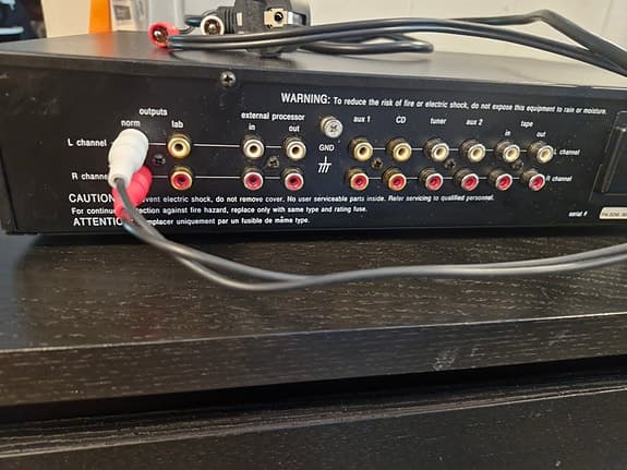 Adcom GTP-345 förförstärkare