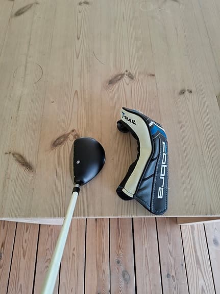 Hybrid 5a regular skaft [head cover ingår]