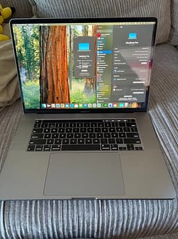 MacBook Pro 16” (2019) – i7 / 16GB RAM / 512GB SSD – Fint skick