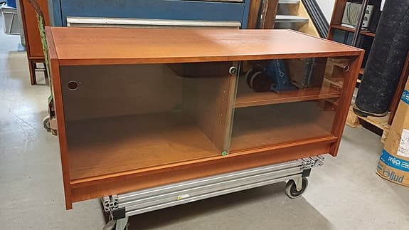 Stereomöbel,HiFi möbel,skivspelarmöbel,tv bänk