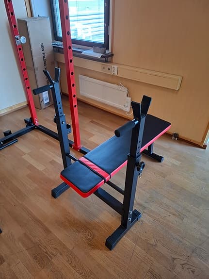 Ny Träningsbänk med skivstångsställning