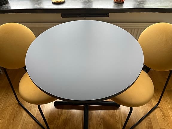 Ikea Stensele Bord + 2st Månhult Stolar