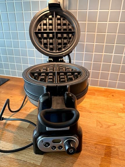 KitchenAid våffeljärn med roterande funktion