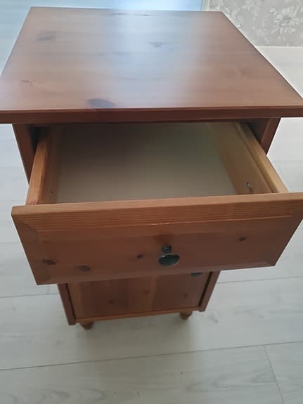 Sängbord/nattduksbord Hemnes IKEA