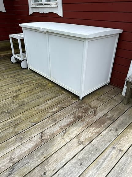 Brafab Hide - Vit förvaringslåda utomhus med lock