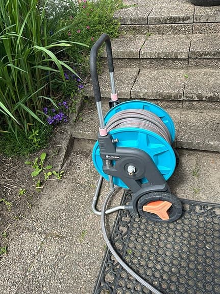 Gardena slangvagn med trädgårdsslang