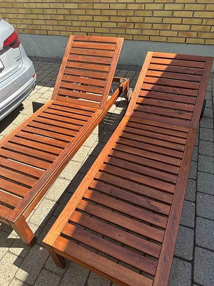 Två solsängar från serien Nämmarö