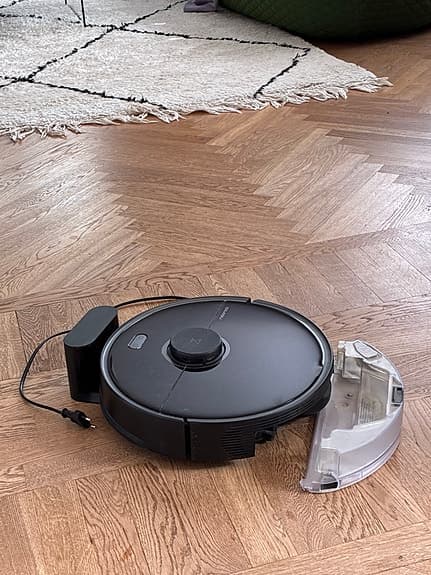 Roborock S5 Max robotdammsugare svart