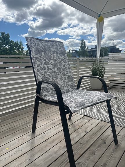 trädgårdsstol med dyna