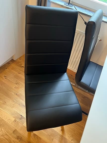 Bord och 4 stolar