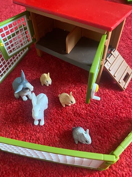 Schleich bondgårdsdjur och hästambulans lekset