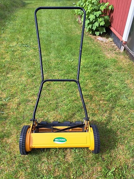 Handgräsklippare säljes.