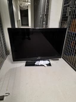 Samsung 40" Full HD TV – 3 HDMI